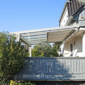 Terrassenüberdachung aus Alu (Seitenansicht) - Aluminium und Glas von Kwozalla für Dresden, Leipzig, Chemnitz