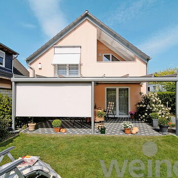 Senkrecht-Markise - schützt vor blendender Sonne, dem Aufheizen von Terrasse und Innenräumen sowie neugierigen Blicken
