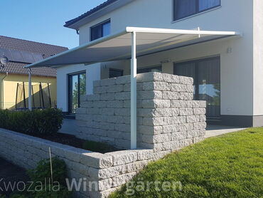 Die textile Pergola-Markise: Schattenspender an einem sonnigen Tag, standfester Wetterschutz, als Regenschutz | Dresden