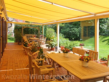 Markise für Wintergärten und Terrassendächer als Sonnenschutz von Kwozalla